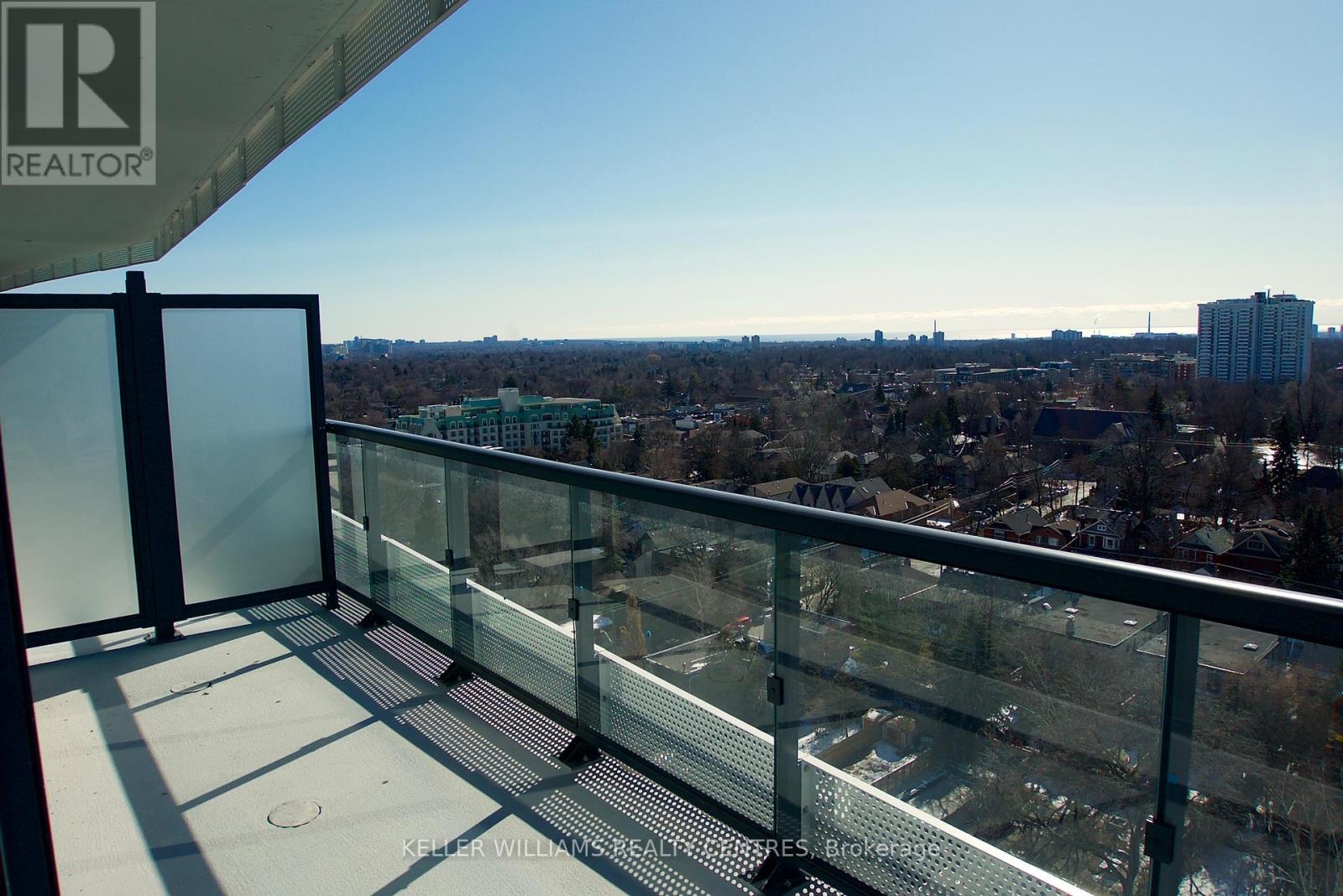 1404 - 11 Lillian Street, Toronto, Ontario  M4S 2H7 - Photo 12 - C12469892