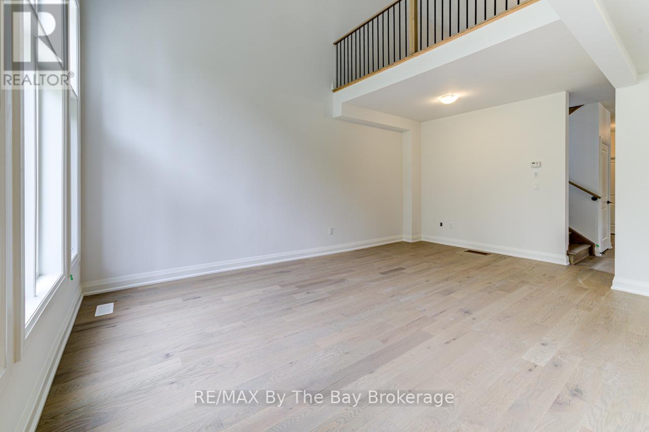 26 Amber Drive, Wasaga Beach, Ontario  L9Z 0R8 - Photo 13 - S12469915
