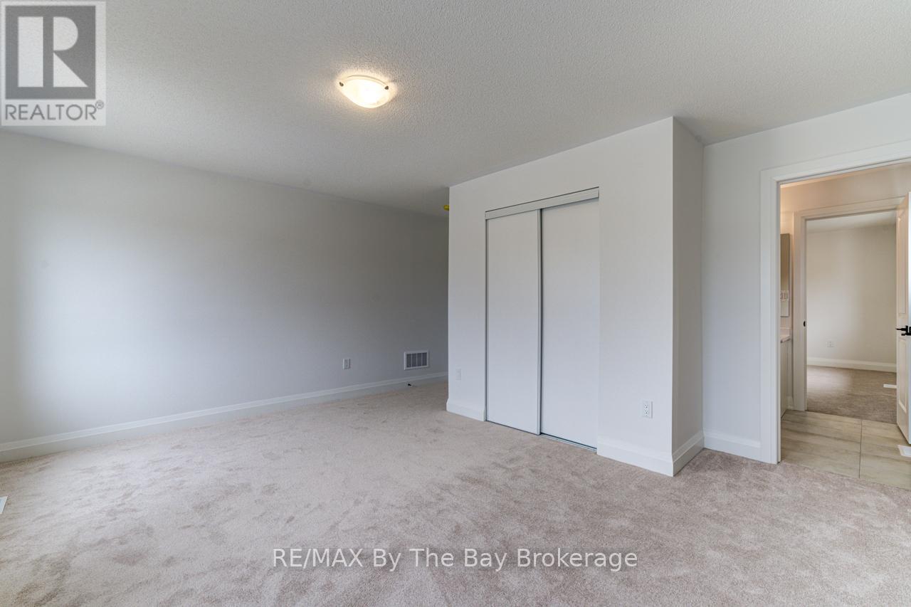 26 Amber Drive, Wasaga Beach, Ontario  L9Z 0R8 - Photo 43 - S12469915