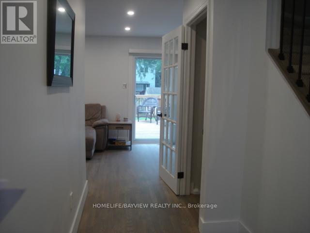 999 Anna Maria Avenue, Innisfil, Ontario  L9S 1V5 - Photo 13 - N12469898