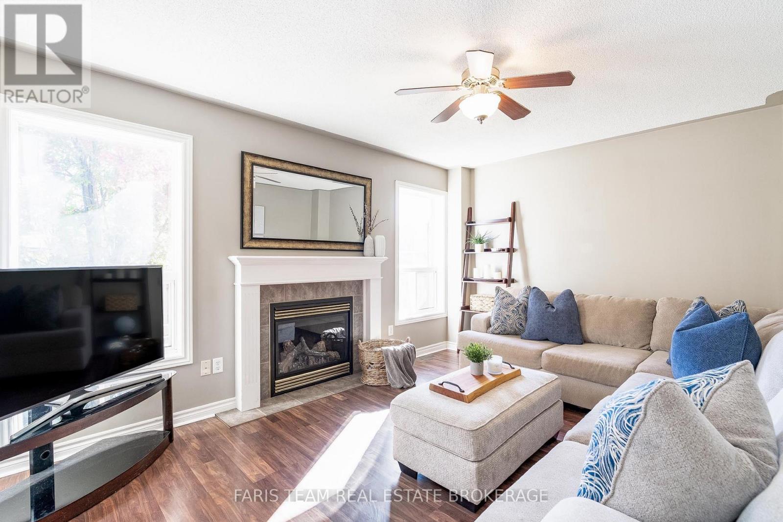 63 Jagges Drive, Barrie, Ontario  L4N 0W8 - Photo 13 - S12469901