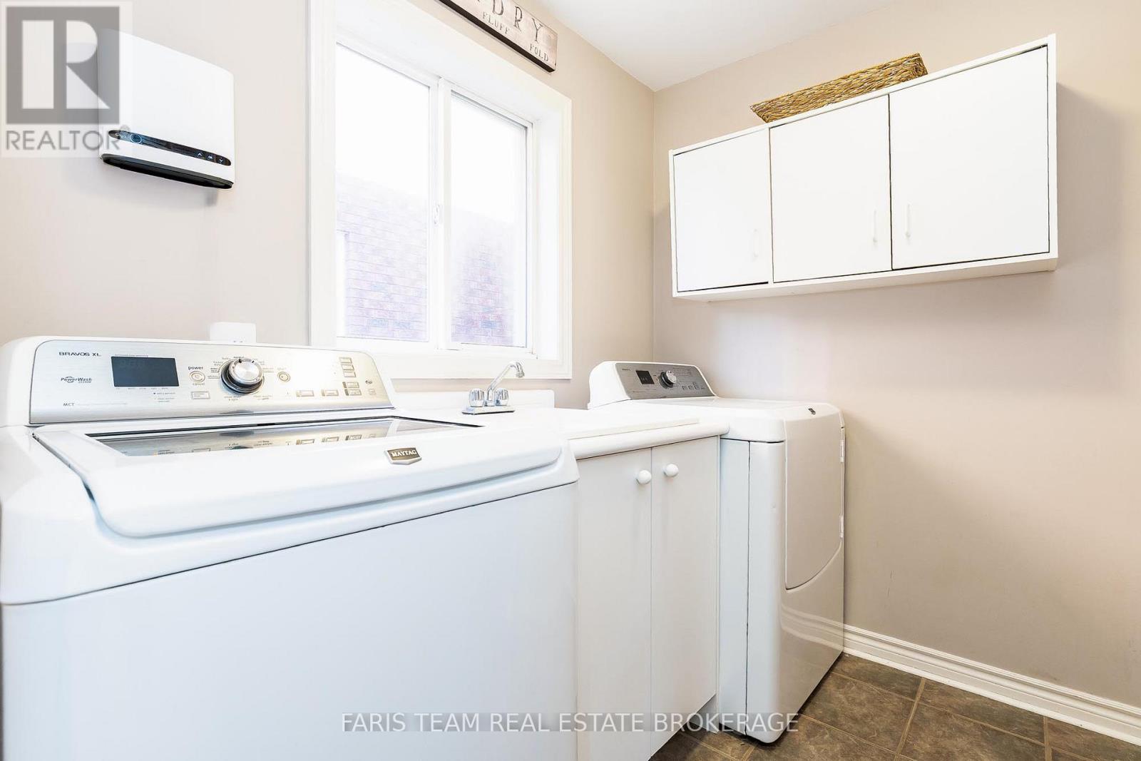 63 Jagges Drive, Barrie, Ontario  L4N 0W8 - Photo 21 - S12469901