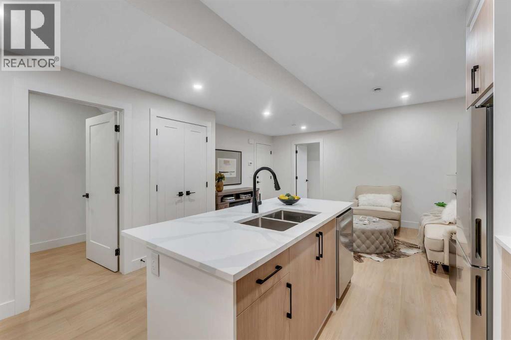 433 26 Avenue Nw, Calgary, Alberta  T2M 2E3 - Photo 40 - A2264569