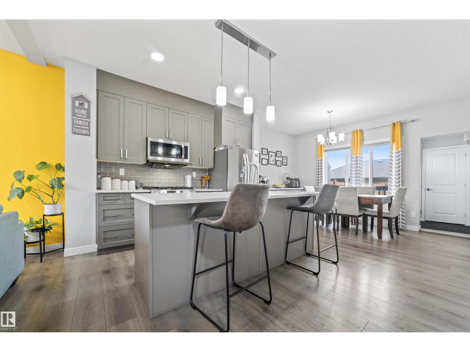 2153 Maple Rd Nw, Edmonton, Alberta  T6T 2L4 - Photo 4 - E4462667