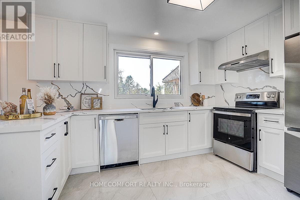 42 Greyhound Drive, Toronto, Ontario  M2H 1K3 - Photo 10 - C12469912