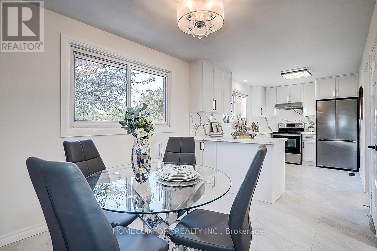 42 Greyhound Drive, Toronto, Ontario  M2H 1K3 - Photo 14 - C12469912