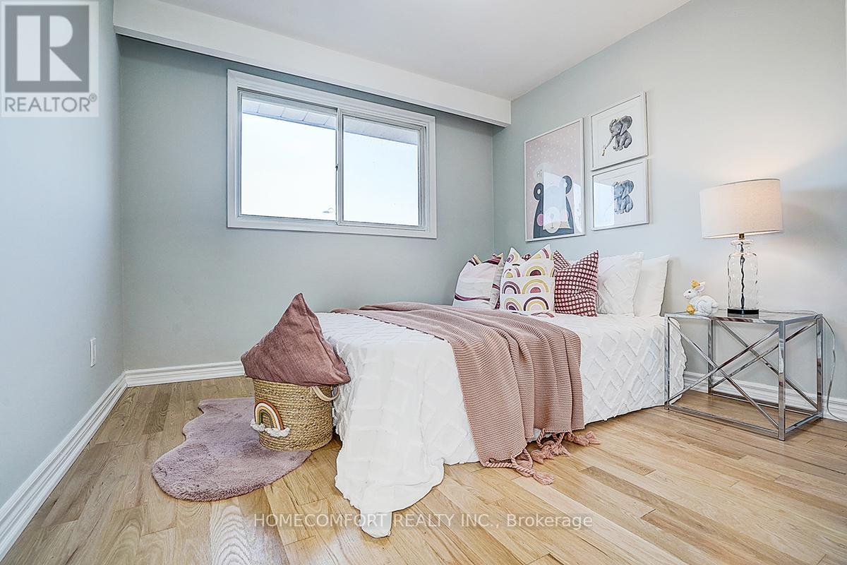 42 Greyhound Drive, Toronto, Ontario  M2H 1K3 - Photo 36 - C12469912
