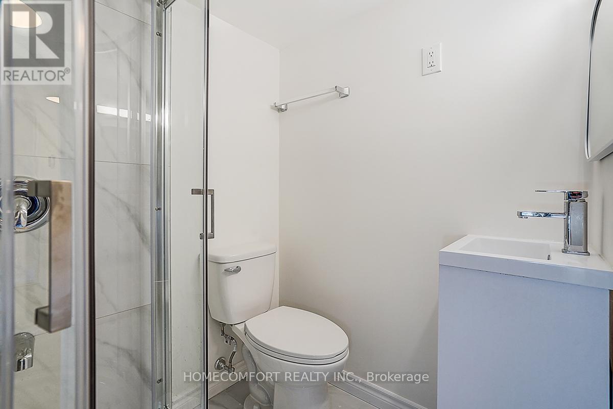 42 Greyhound Drive, Toronto, Ontario  M2H 1K3 - Photo 47 - C12469912