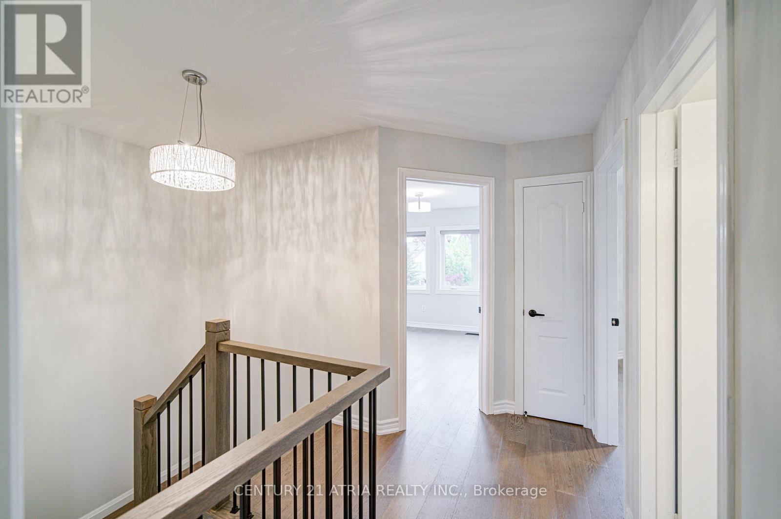 273 Conover Avenue, Aurora, Ontario  L4G 7X2 - Photo 14 - N12468175