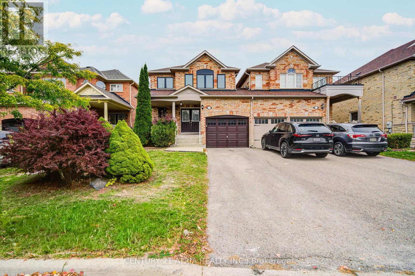 273 Conover Avenue, Aurora, Ontario  L4G 7X2 - Photo 2 - N12468175