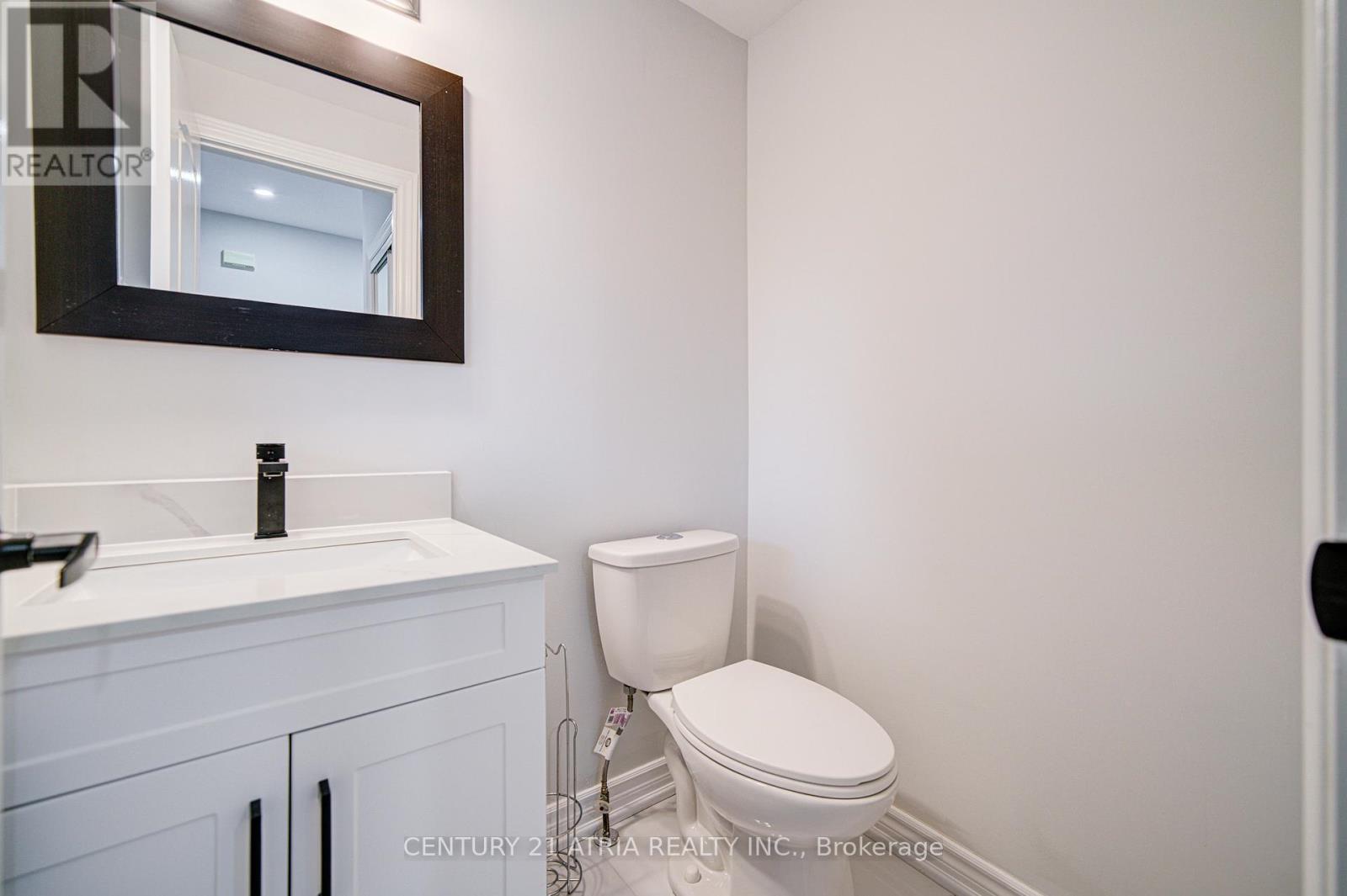 273 Conover Avenue, Aurora, Ontario  L4G 7X2 - Photo 27 - N12468175