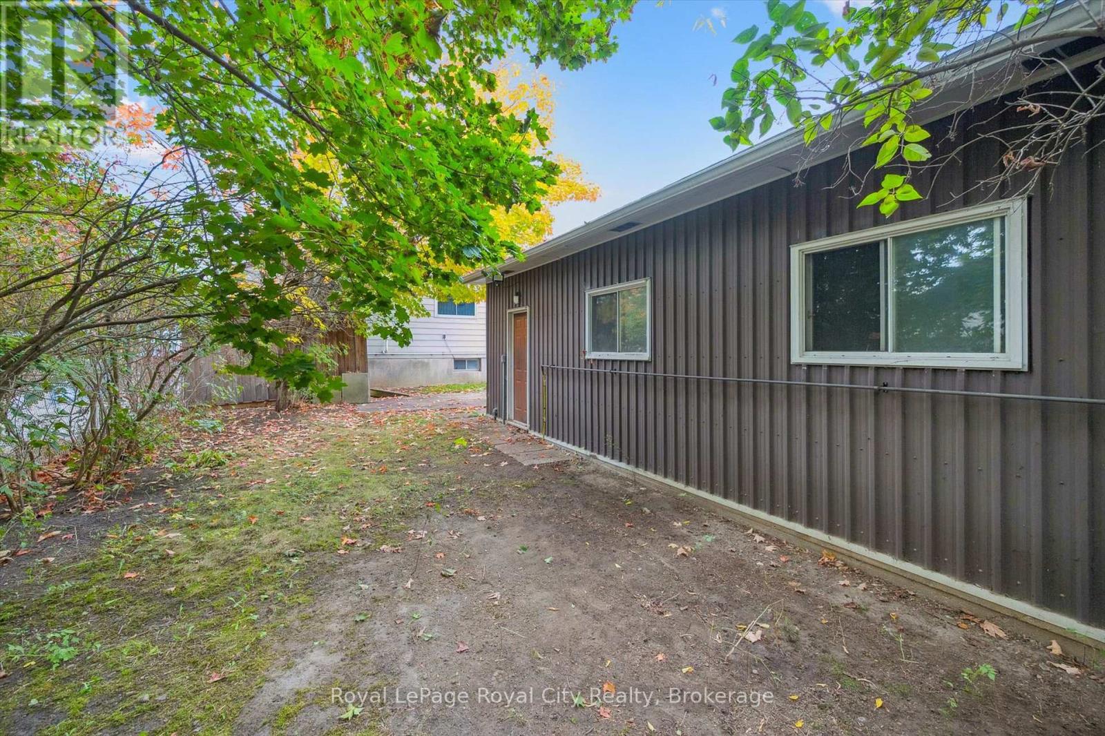 24 Hooper Street, Guelph, Ontario  N1E 5W5 - Photo 39 - X12469042