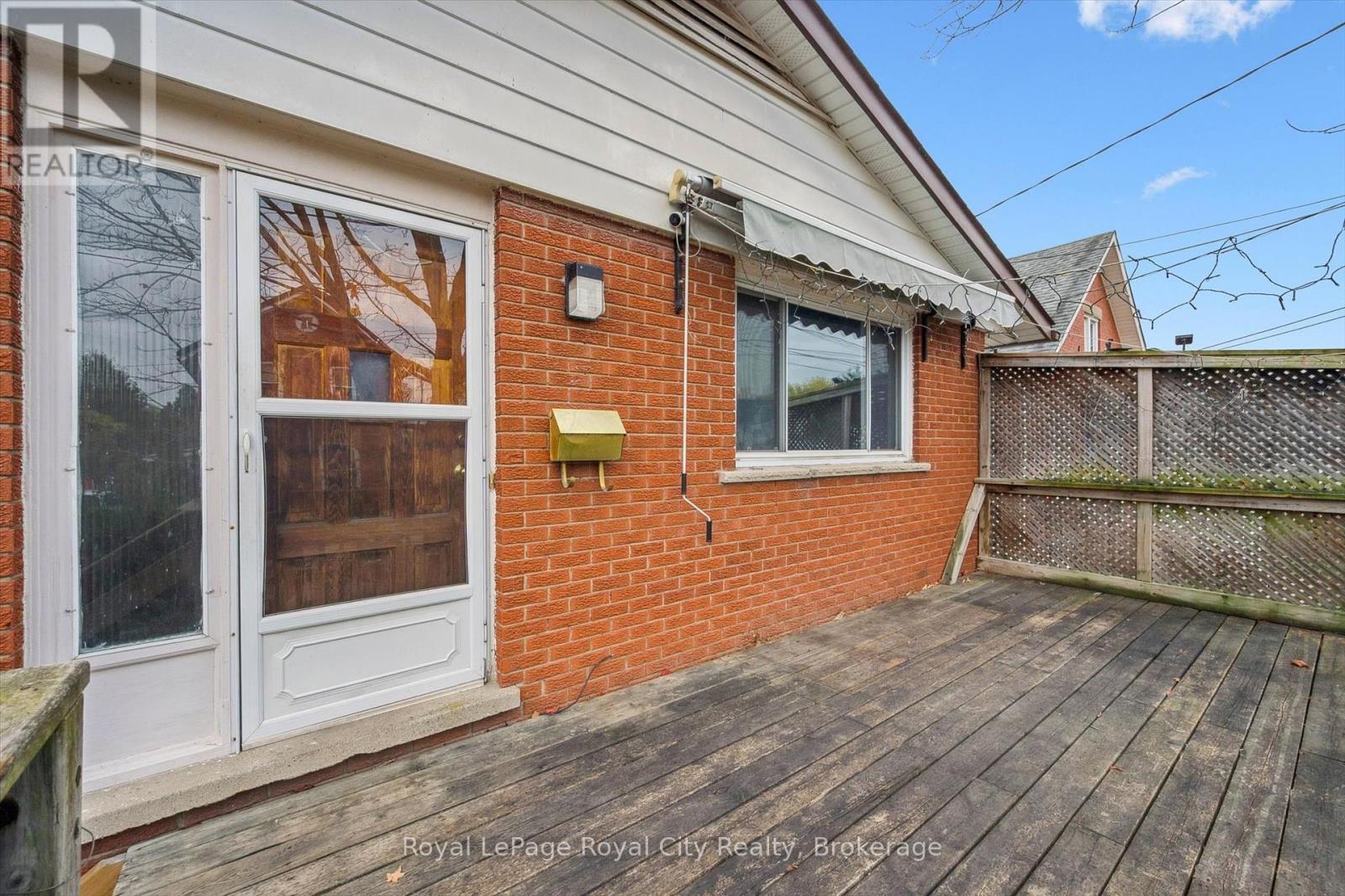 24 Hooper Street, Guelph, Ontario  N1E 5W5 - Photo 7 - X12469042
