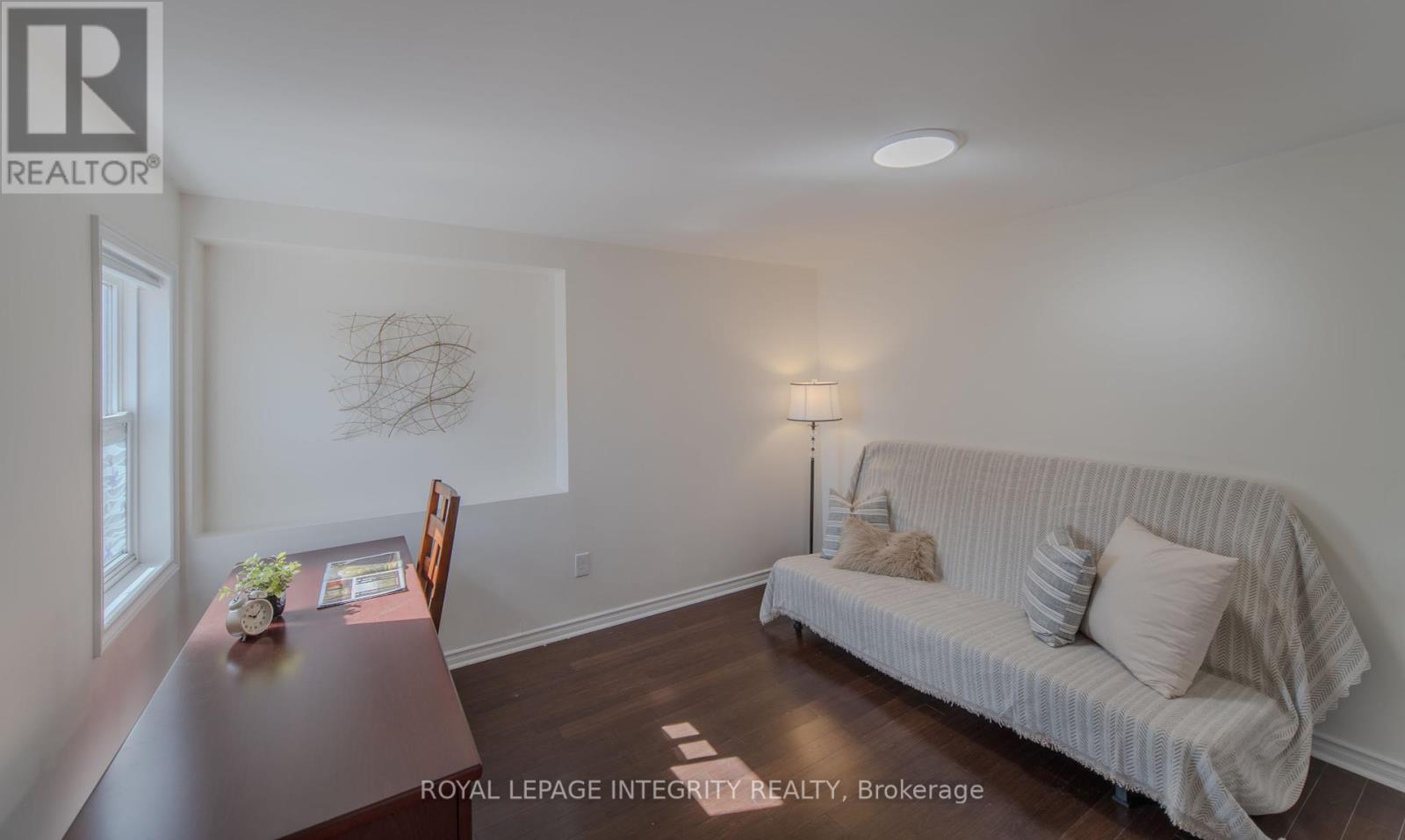 214 Huntsville Drive, Ottawa, Ontario  K2T 0C7 - Photo 29 - X12447364