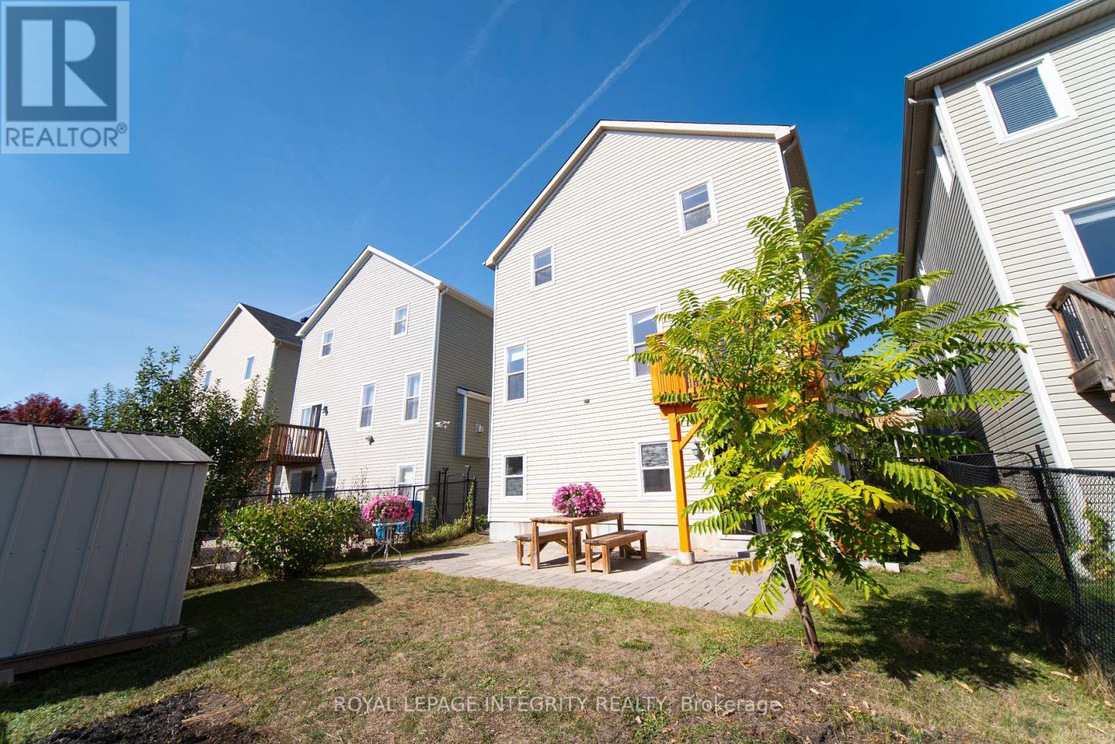 214 Huntsville Drive, Ottawa, Ontario  K2T 0C7 - Photo 33 - X12447364