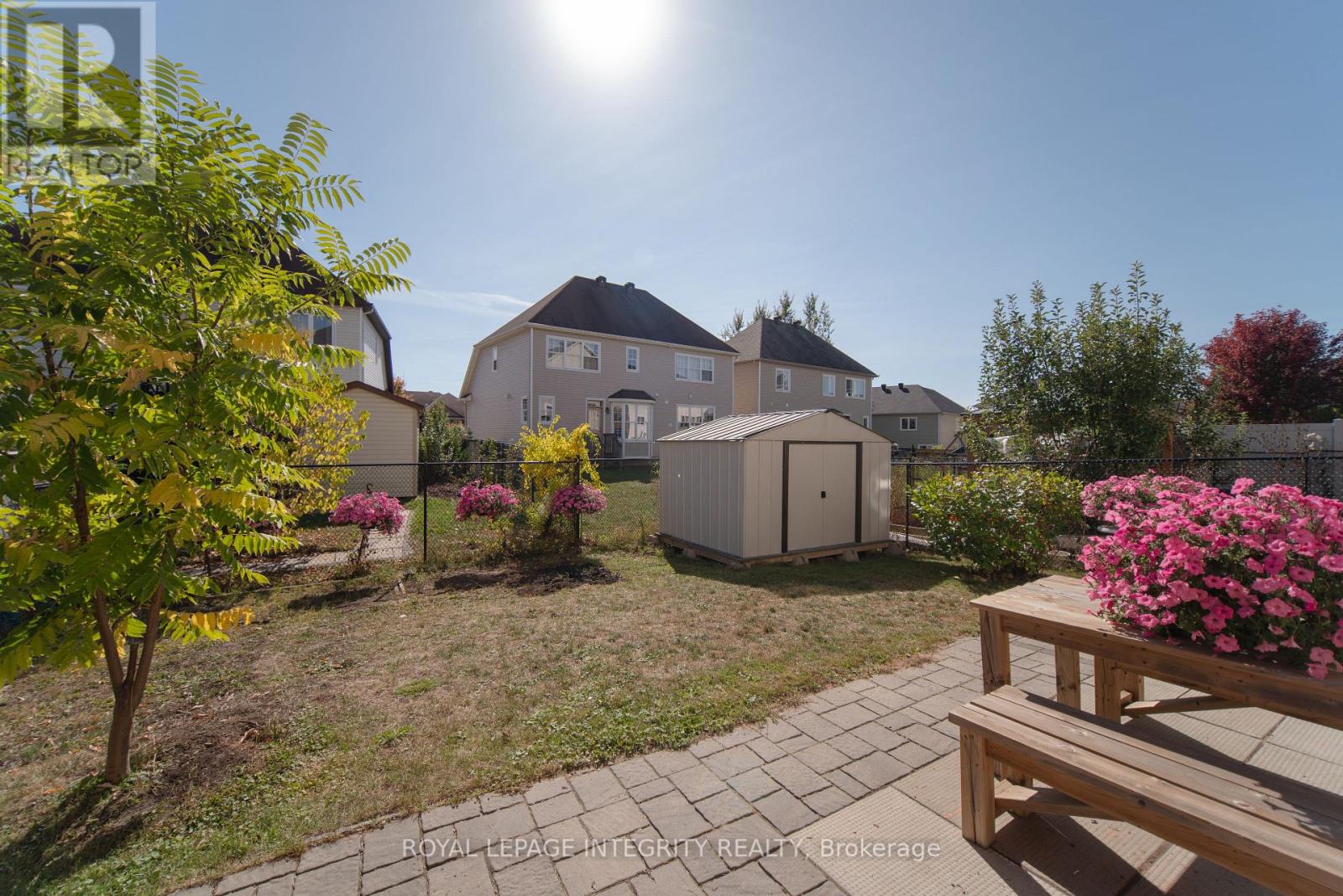 214 Huntsville Drive, Ottawa, Ontario  K2T 0C7 - Photo 32 - X12447364