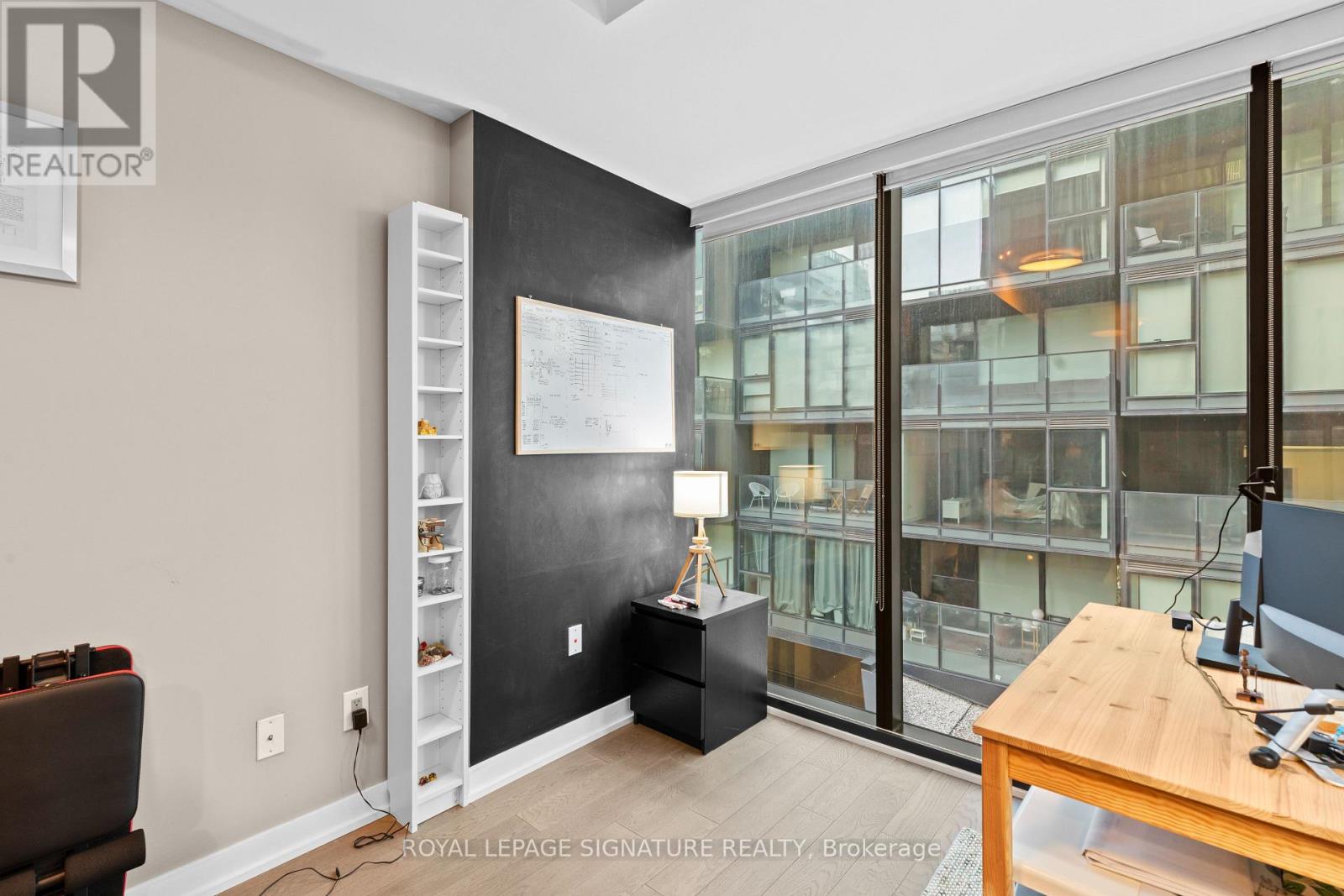 406 - 38 Stewart Street, Toronto, Ontario  M5V 1M5 - Photo 14 - C12469009