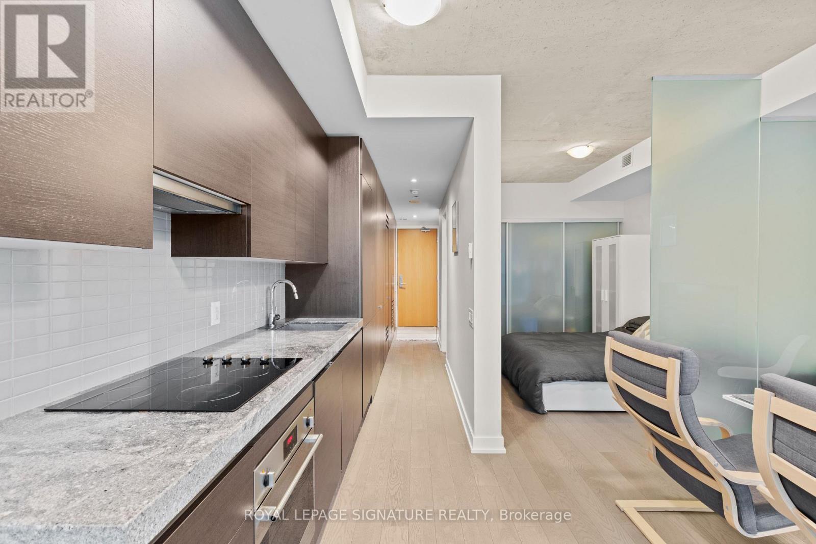 406 - 38 Stewart Street, Toronto, Ontario  M5V 1M5 - Photo 5 - C12469009