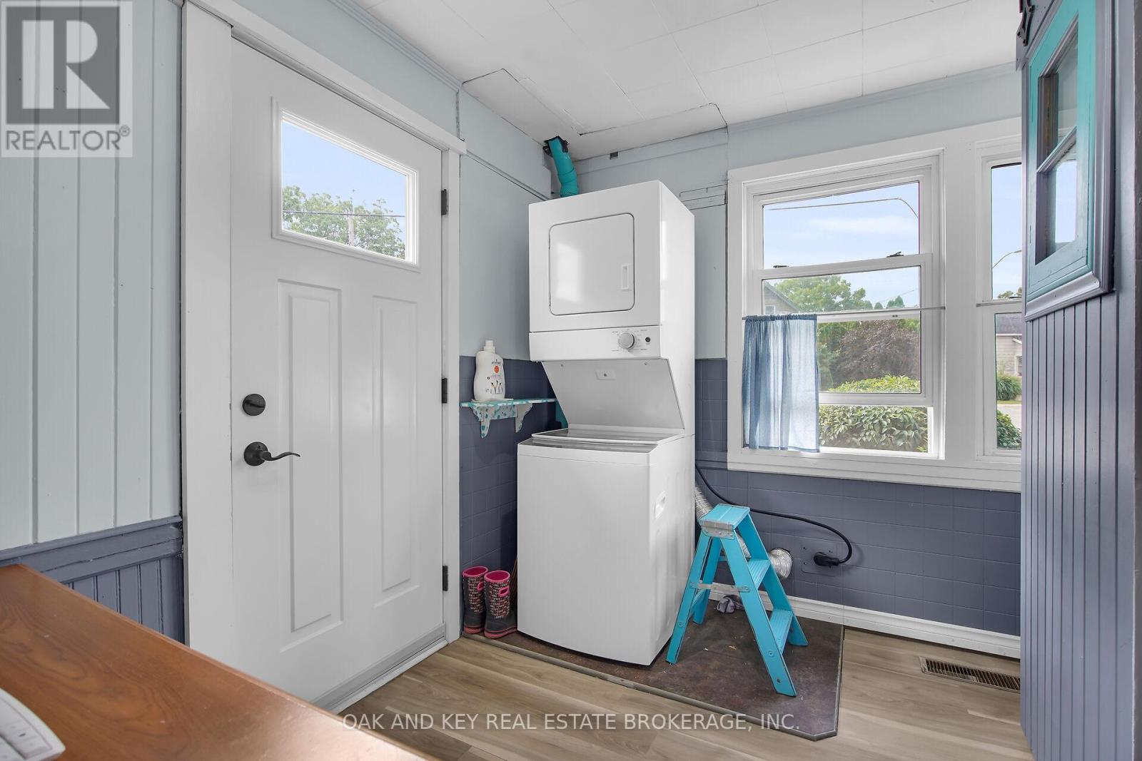 1 Prince Street, Lambton Shores, Ontario  N0N 1J0 - Photo 15 - X12469940