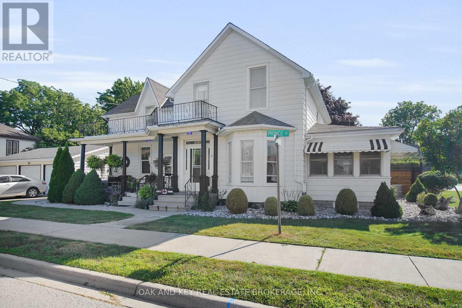 1 Prince Street, Lambton Shores, Ontario  N0N 1J0 - Photo 2 - X12469940