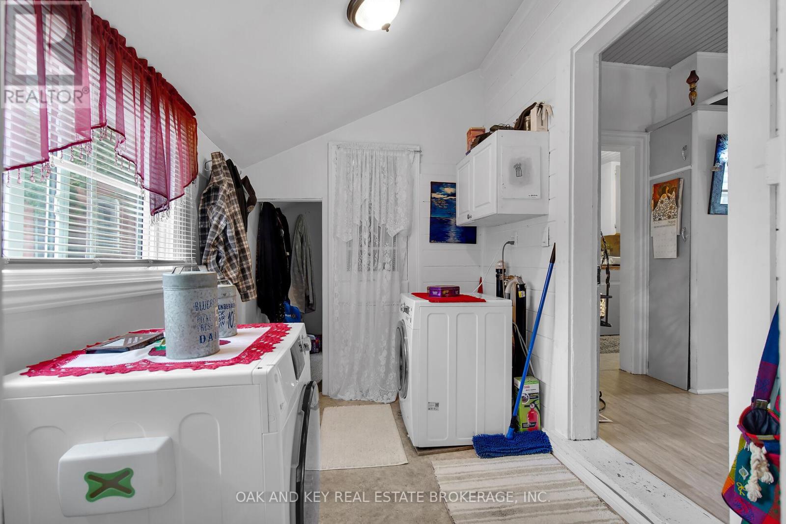 1 Prince Street, Lambton Shores, Ontario  N0N 1J0 - Photo 39 - X12469940