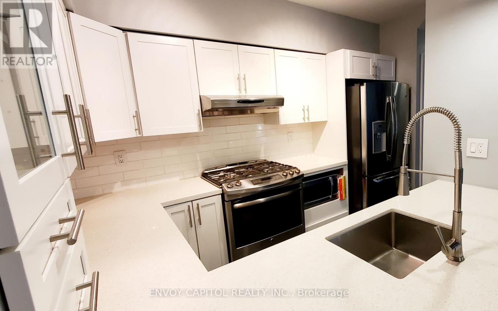 306 - 60 Barondale Drive, Mississauga, Ontario  L4Z 3N8 - Photo 7 - W12469907