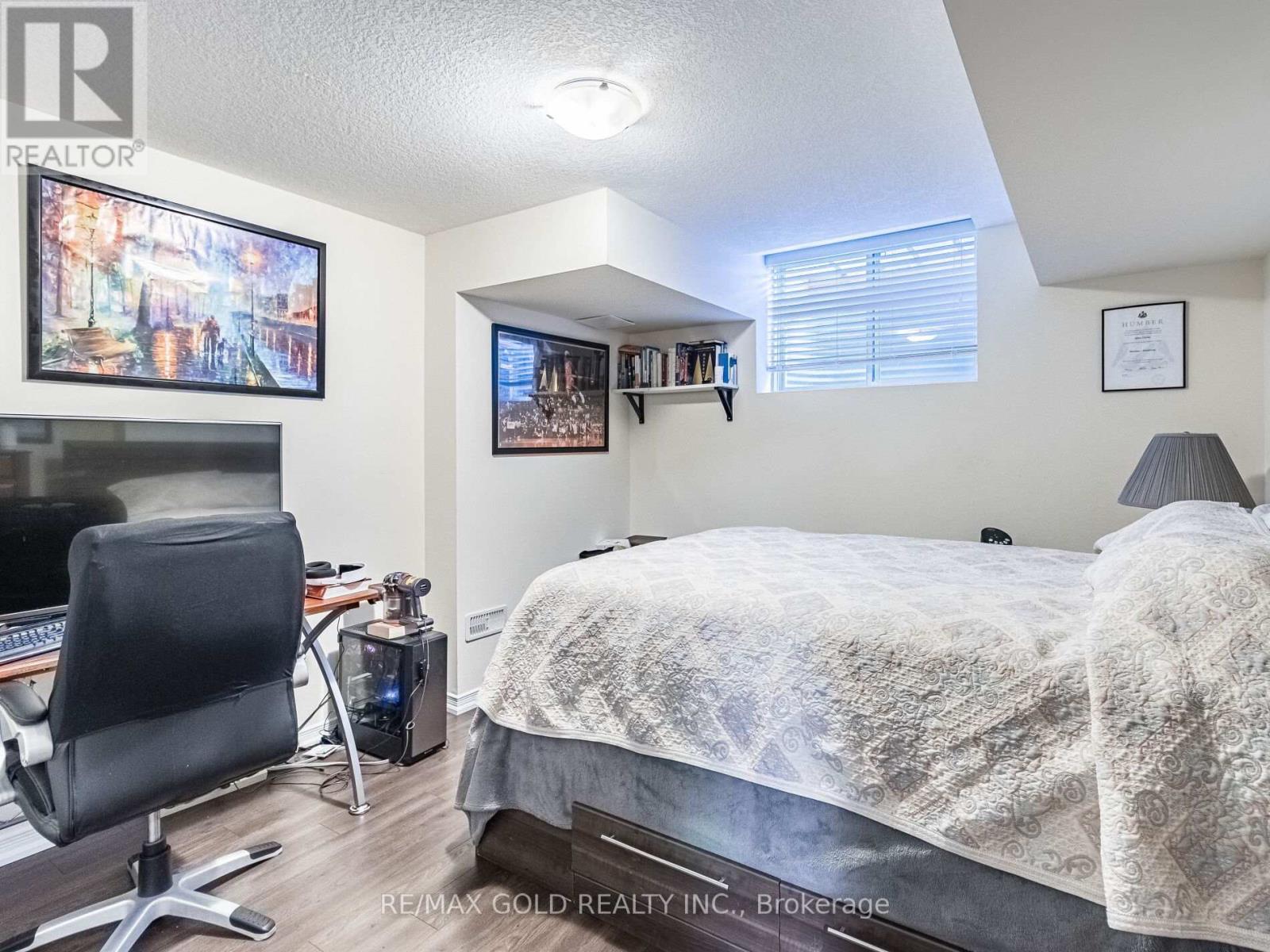 5 Fryent Street, Brampton, Ontario  L7A 4N3 - Photo 27 - W12469910