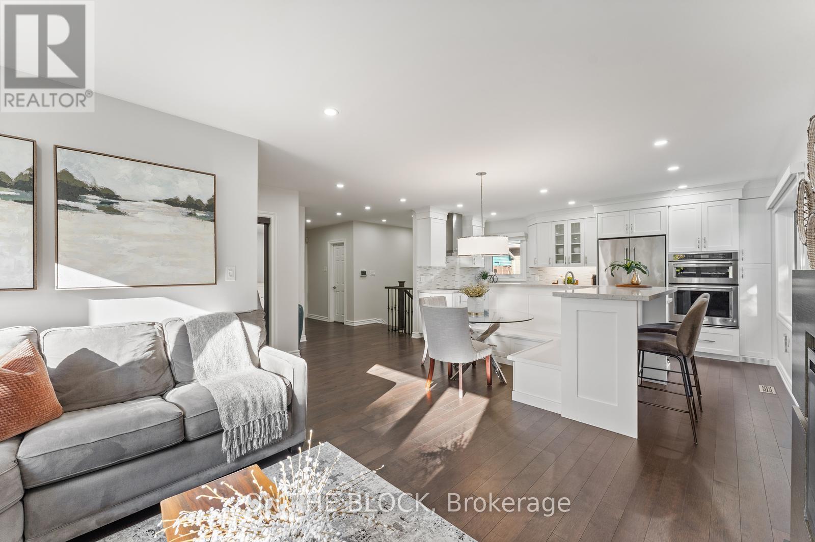 38 Lamont Avenue, Toronto, Ontario  M9N 2K3 - Photo 13 - W12469911