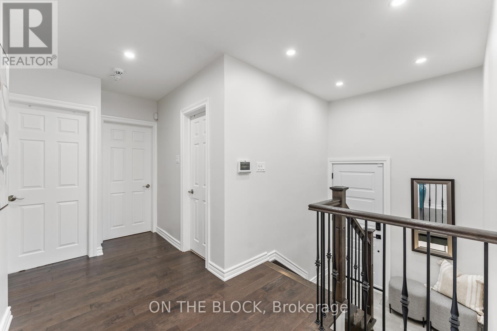 38 Lamont Avenue, Toronto, Ontario  M9N 2K3 - Photo 14 - W12469911