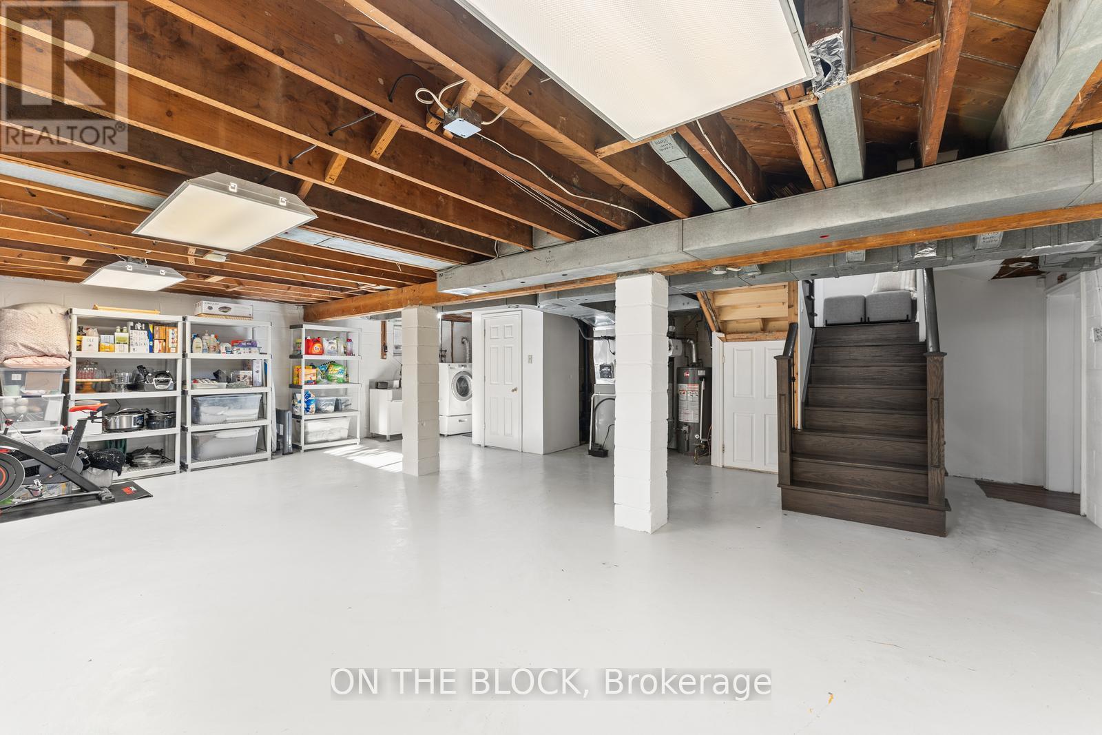 38 Lamont Avenue, Toronto, Ontario  M9N 2K3 - Photo 21 - W12469911