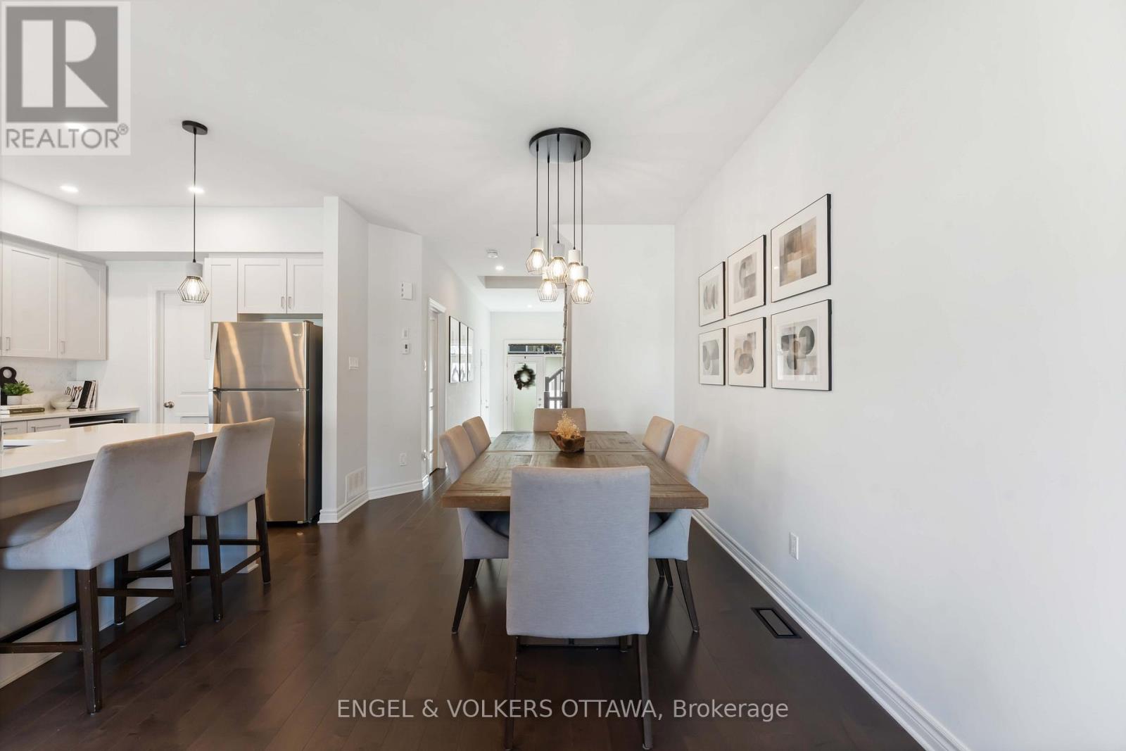 781 Cairn Crescent, Ottawa, Ontario  K1W 0P7 - Photo 17 - X12469964
