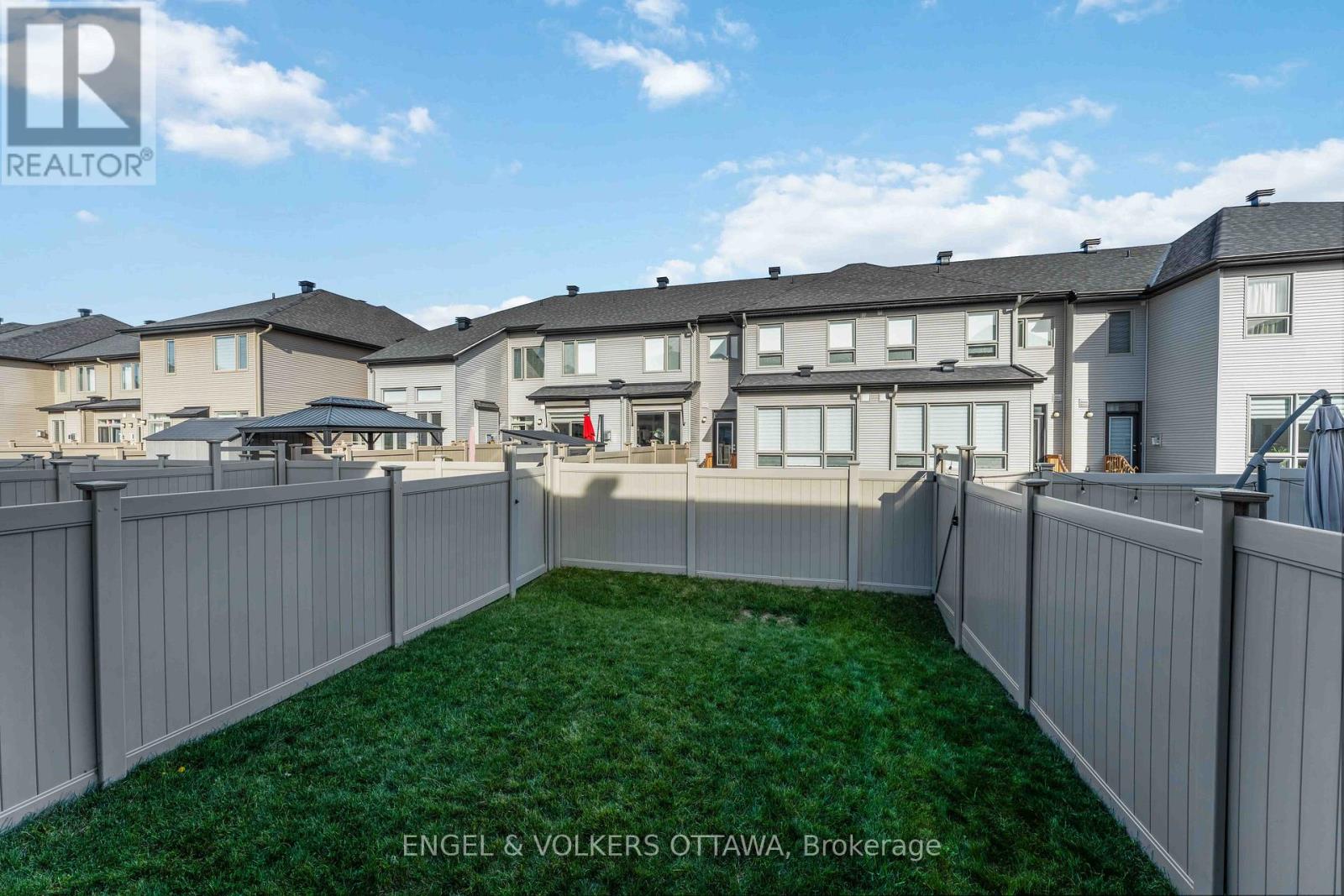 781 Cairn Crescent, Ottawa, Ontario  K1W 0P7 - Photo 42 - X12469964