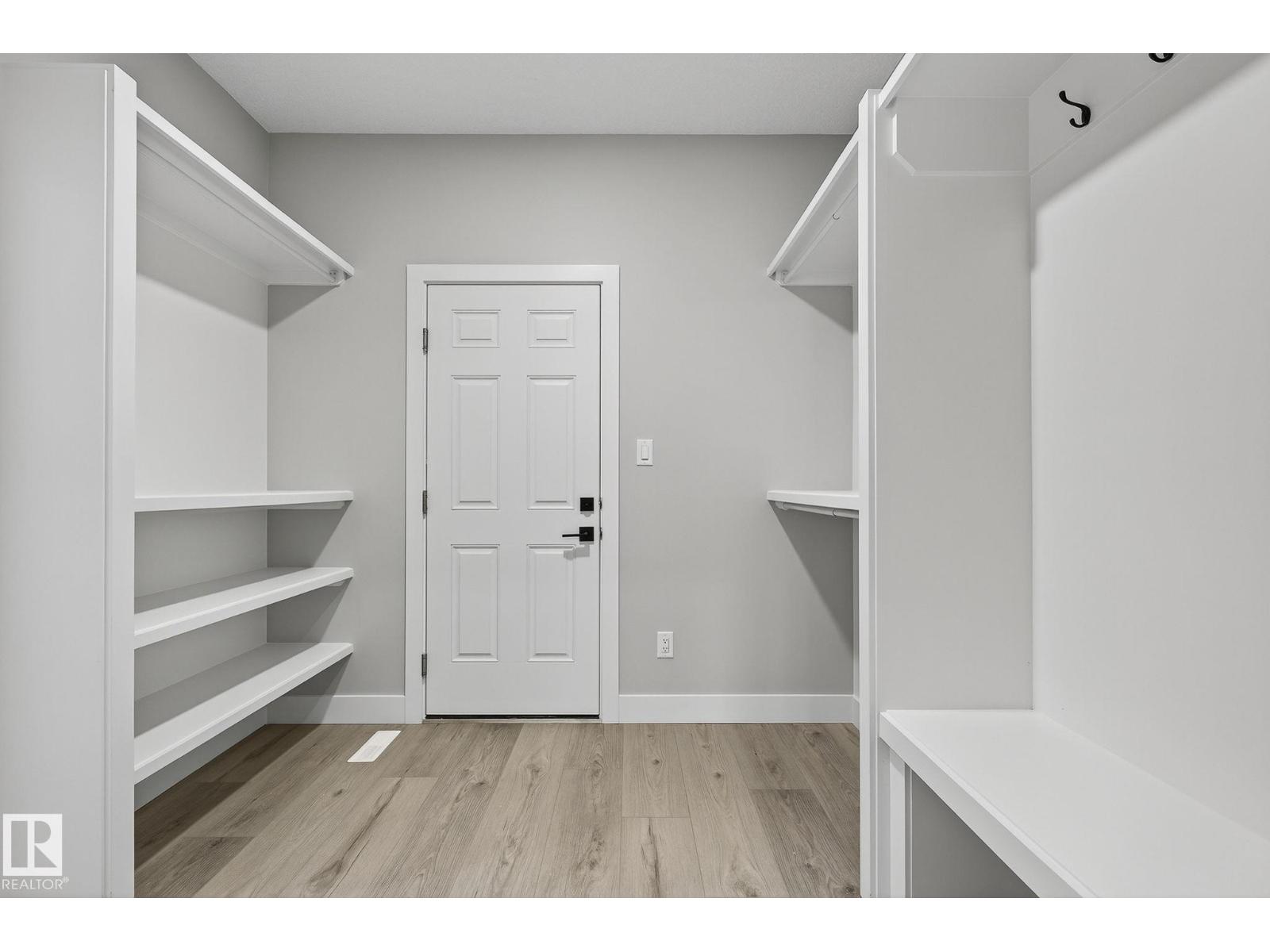 Unknown Address, ,     - Photo 16 - E4462668
