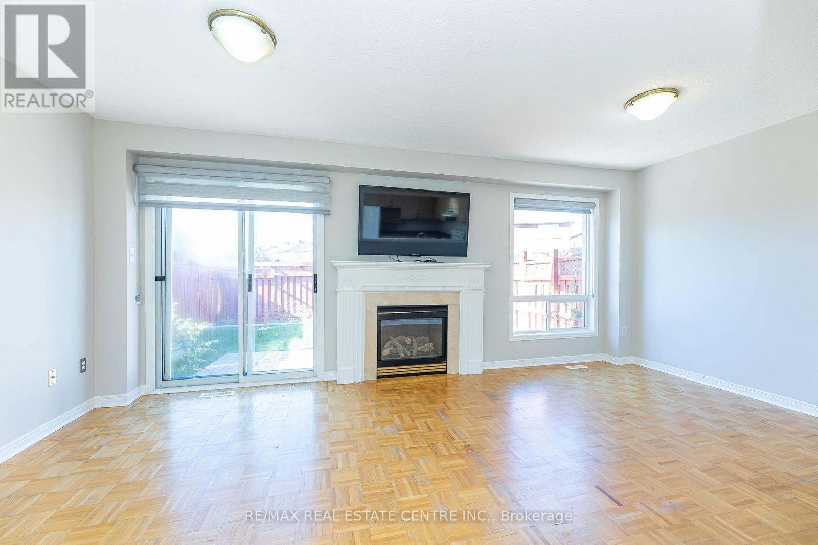 48 Zia Dodda Crescent, Brampton, Ontario  L6P 1J5 - Photo 20 - W12468803