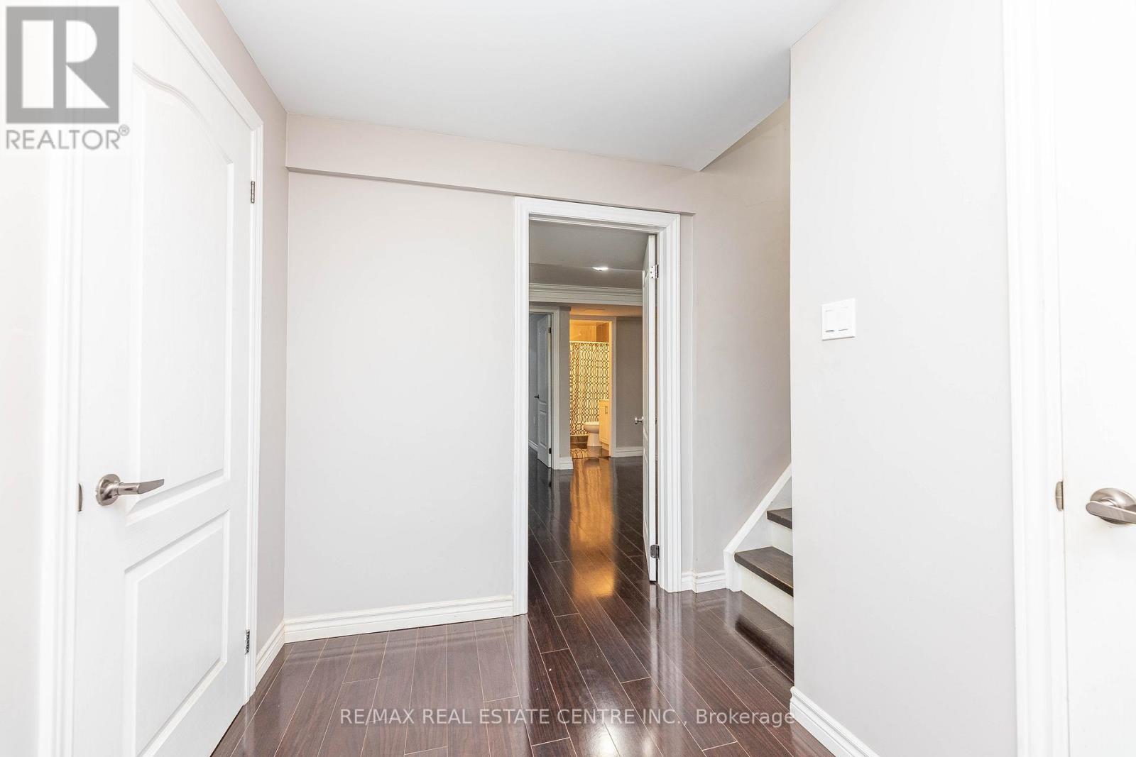 48 Zia Dodda Crescent, Brampton, Ontario  L6P 1J5 - Photo 13 - W12468803