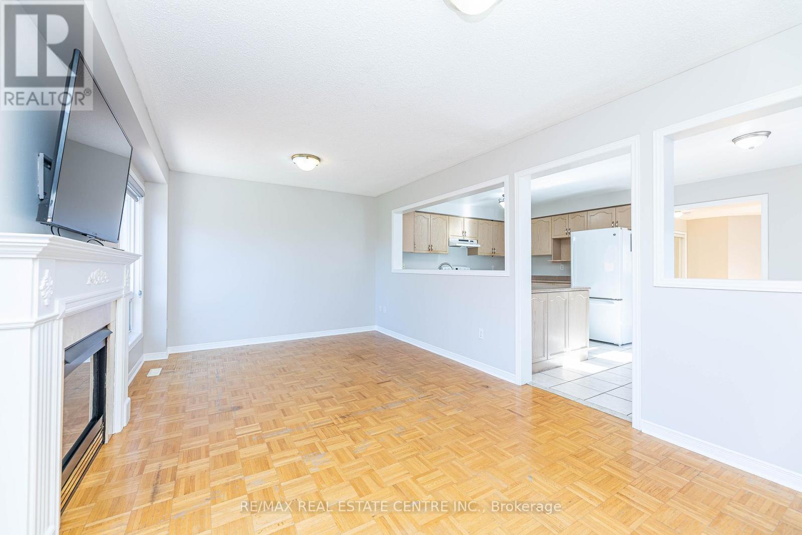 48 Zia Dodda Crescent, Brampton, Ontario  L6P 1J5 - Photo 22 - W12468803