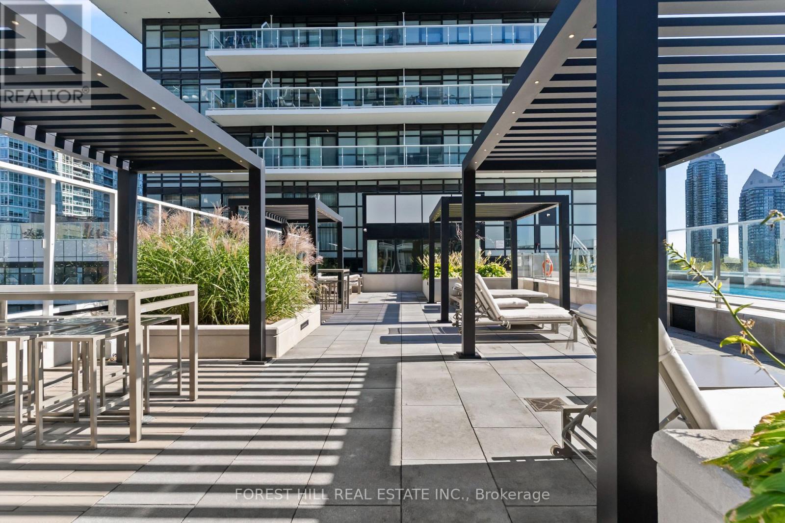 403 - 251 Manitoba Street, Toronto, Ontario  M8Y 0C7 - Photo 14 - W12468559