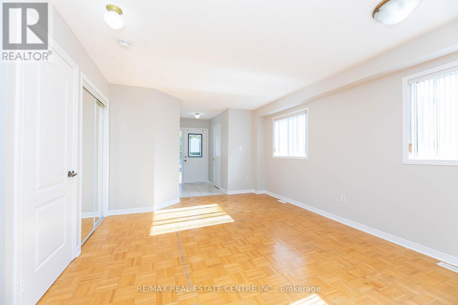 48 Zia Dodda Crescent, Brampton, Ontario  L6P 1J5 - Photo 19 - W12468803