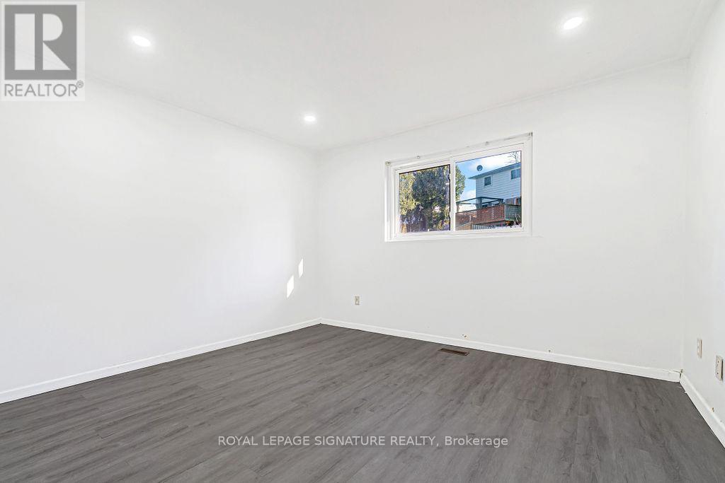 Main - 163 Hazelglen Drive, Kitchener, Ontario  N2M 2E6 - Photo 16 - X12432394