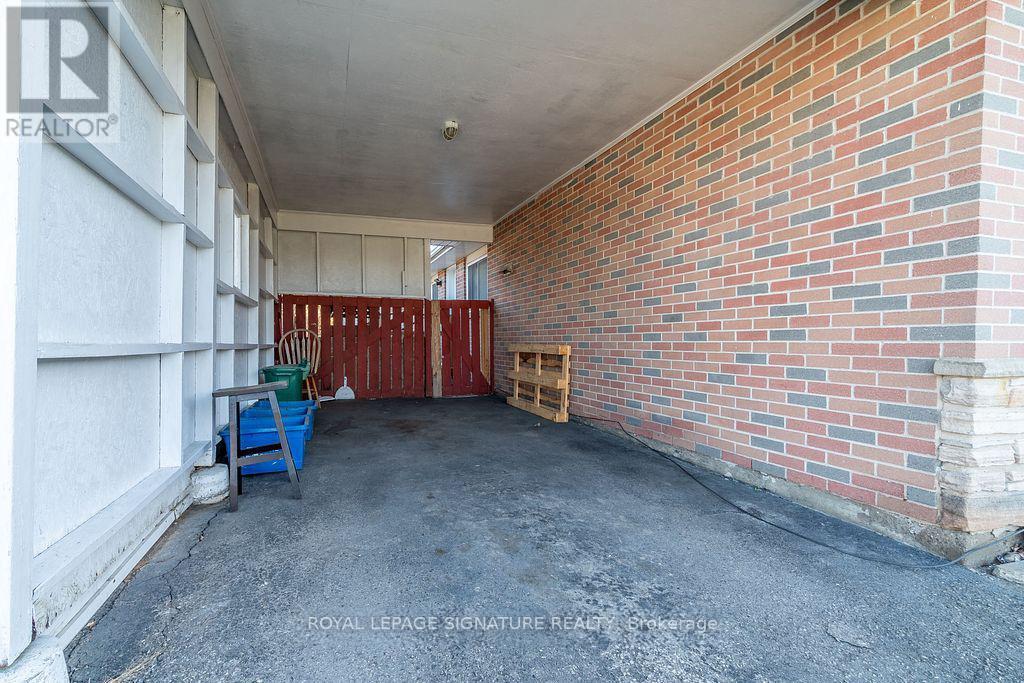 Main - 163 Hazelglen Drive, Kitchener, Ontario  N2M 2E6 - Photo 25 - X12432394