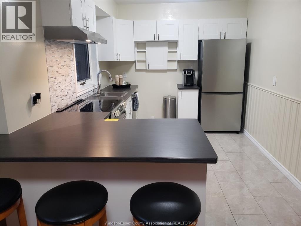527 Jarvis Avenue, Windsor, Ontario  N8P 1C8 - Photo 7 - 25017652