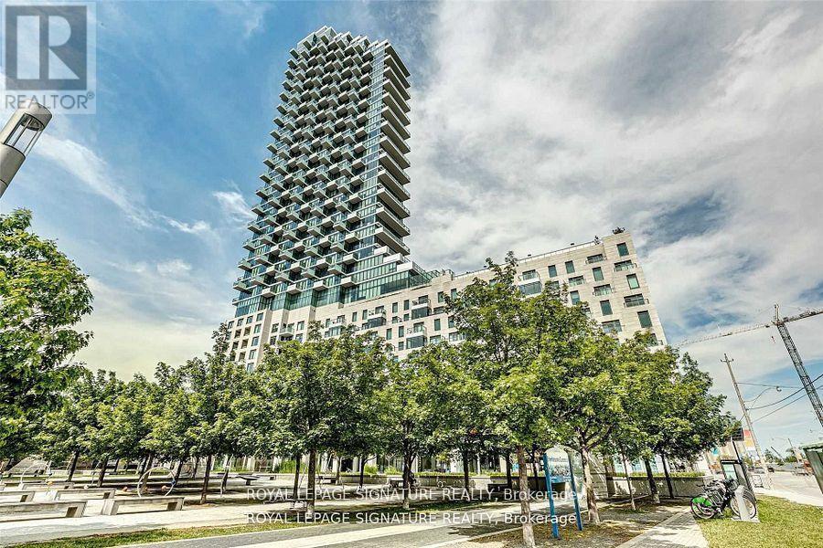2111 - 16 BONNYCASTLE STREET, Toronto, Ontario