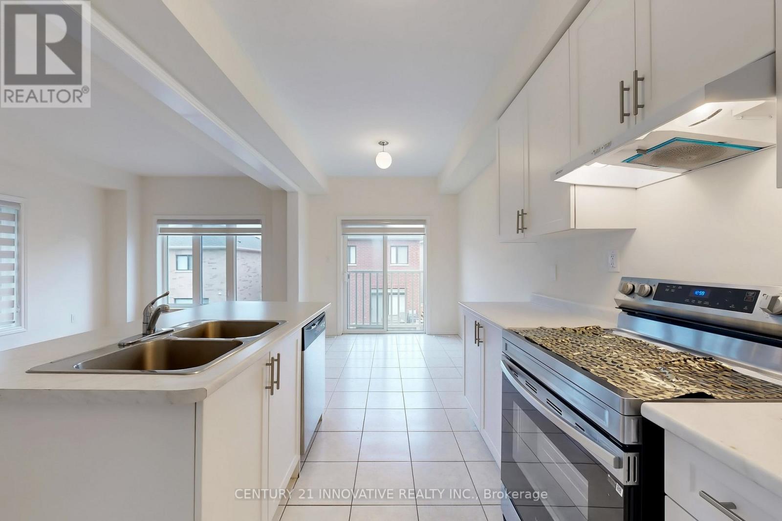 1141 Azalea Avenue, Pickering, Ontario  L1X 0M5 - Photo 11 - E12463827