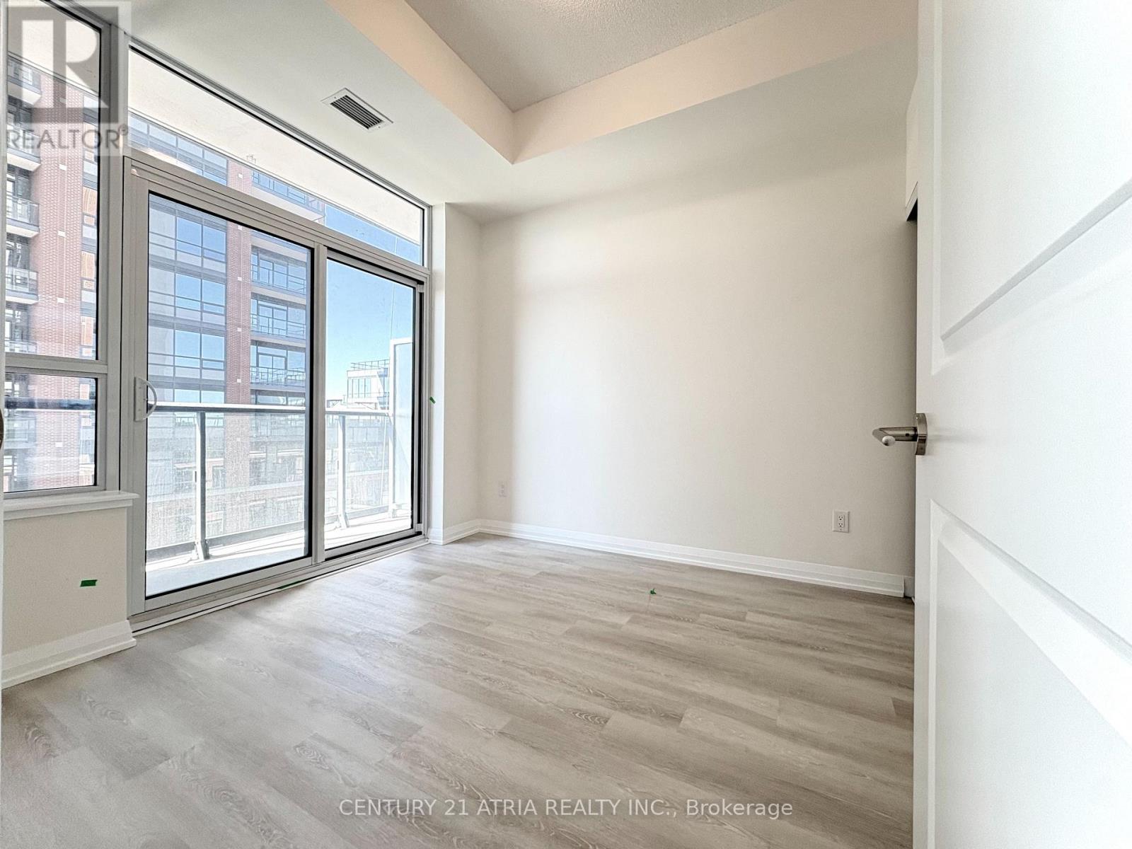 1025 - 3270 Sheppard Avenue E, Toronto, Ontario  M1T 3K3 - Photo 6 - E12469936