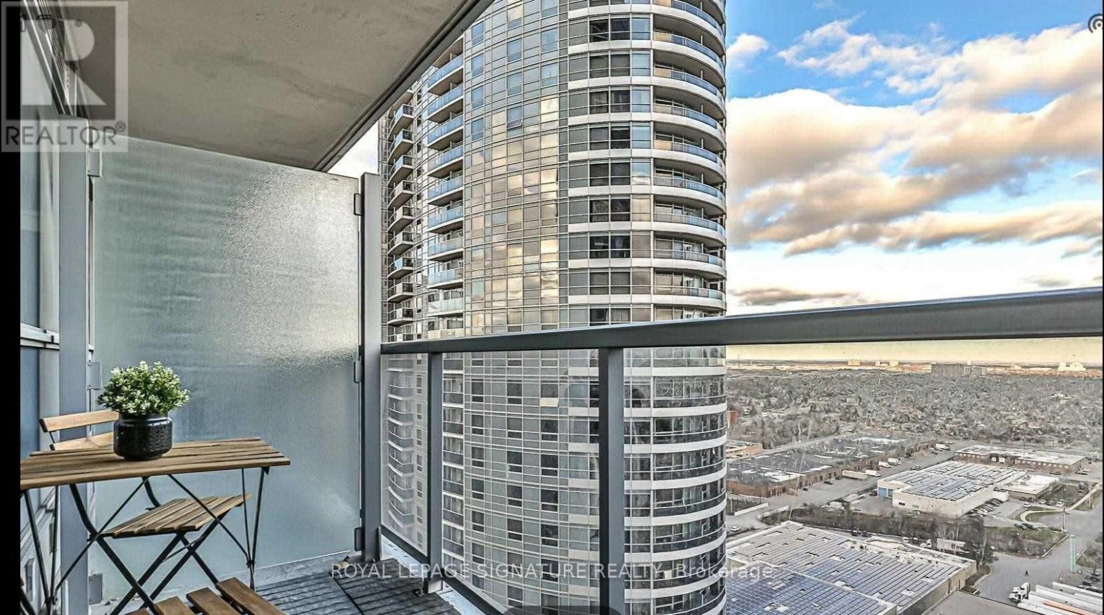 2301 - 125 Village Green Square, Toronto, Ontario  M1S 0G3 - Photo 18 - E12469961