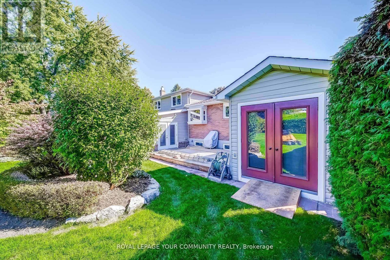 36 Devins Drive, Aurora, Ontario  L4G 2Z1 - Photo 41 - N12469927
