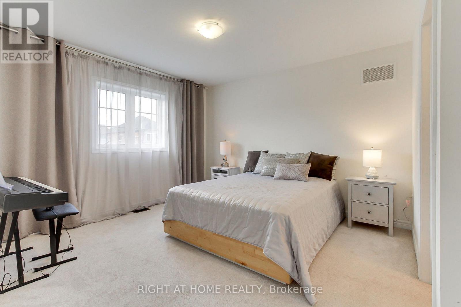 2236 Lozenby Street, Innisfil, Ontario  L9S 0M8 - Photo 26 - N12469953