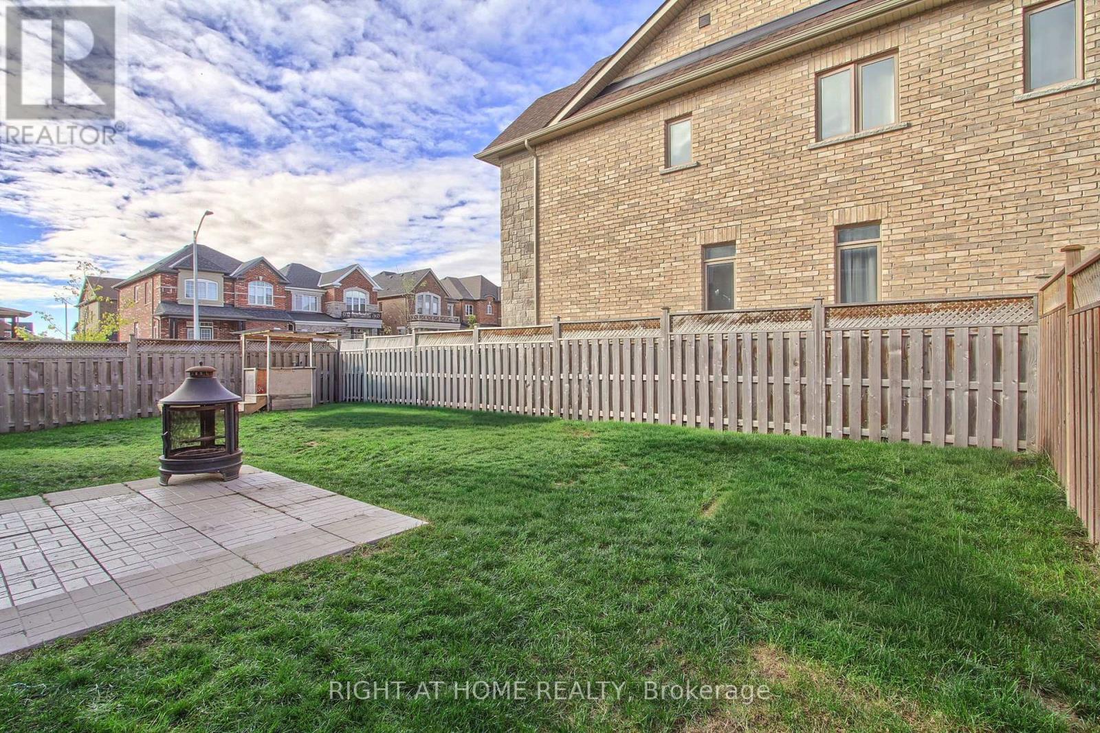 2236 Lozenby Street, Innisfil, Ontario  L9S 0M8 - Photo 30 - N12469953