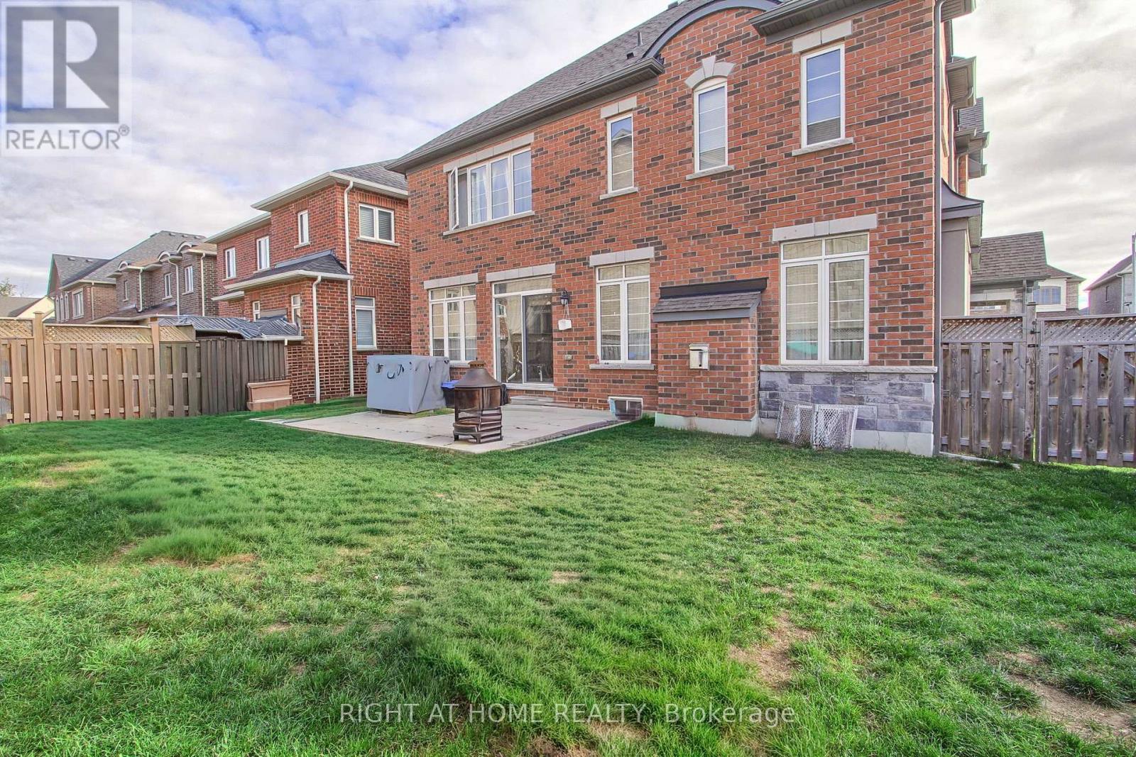 2236 Lozenby Street, Innisfil, Ontario  L9S 0M8 - Photo 31 - N12469953
