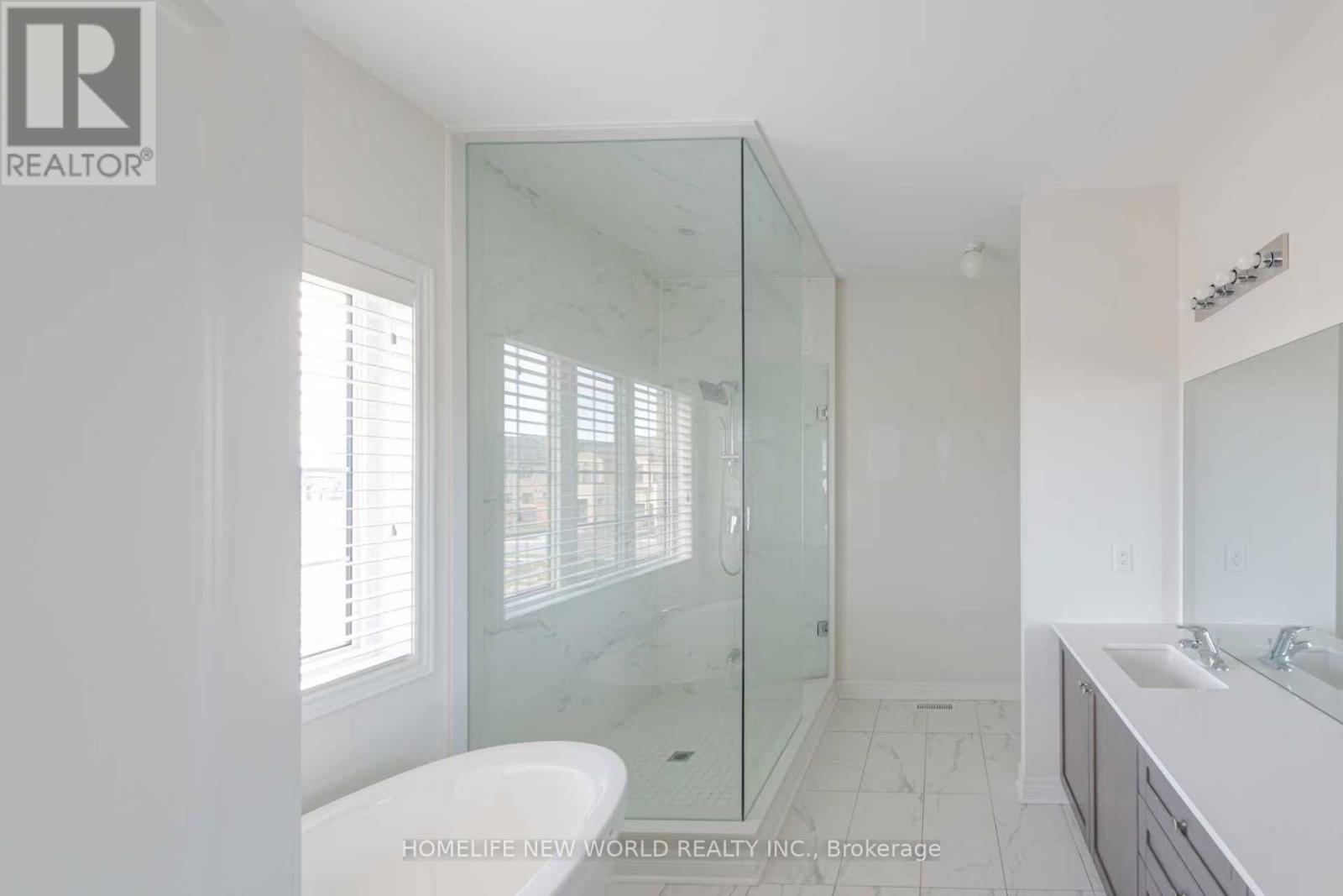 77 Brookfam Street, Richmond Hill, Ontario  L4S 0H9 - Photo 24 - N12469962